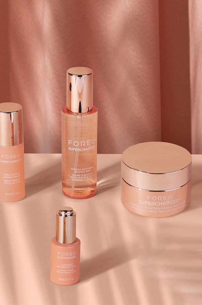 Нощно възстановяващо масло за лице FOREO SUPERCHARGED Overnight Skin Repair Face Oil 30mL многоцветен F2464