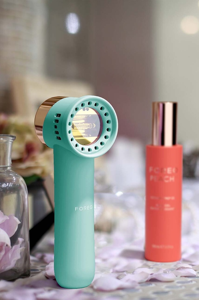 IPL depilátor FOREO PEACH 2 go Arctic Blue F1917