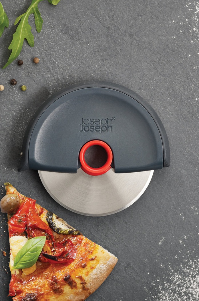 Joseph Joseph Nôž na pizzu Disc sivá 20038