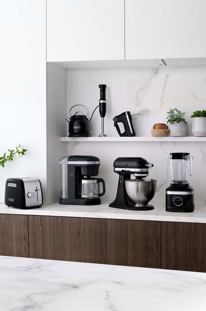 Mixer manual Classic KitchenAid negru 5KHM5110EOB