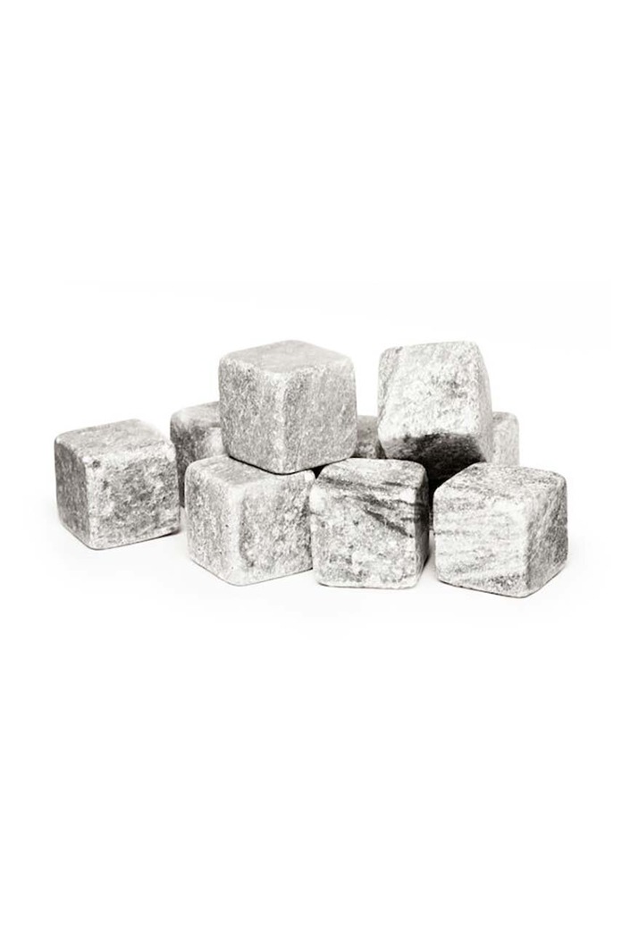 Chladiace kocky do whisky Sagaform Whiskeystenar 2 x 2 cm 9-pak sivá 5016350
