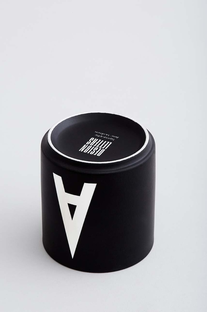 Design Letters kubek Personal 250 ml 10204000A czarny AA00