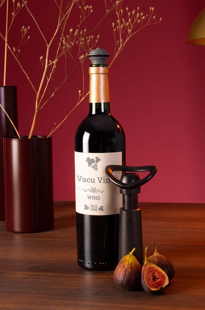 Kuchyň a bar Pumpa na víno Vacu Vin 9876606 černá