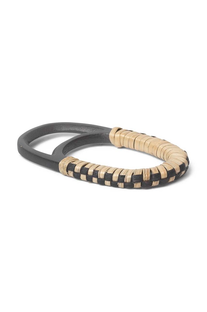 Otvírák na lahve ferm LIVING Weave Bottle Opener 1104268118 vícebarevná AA00