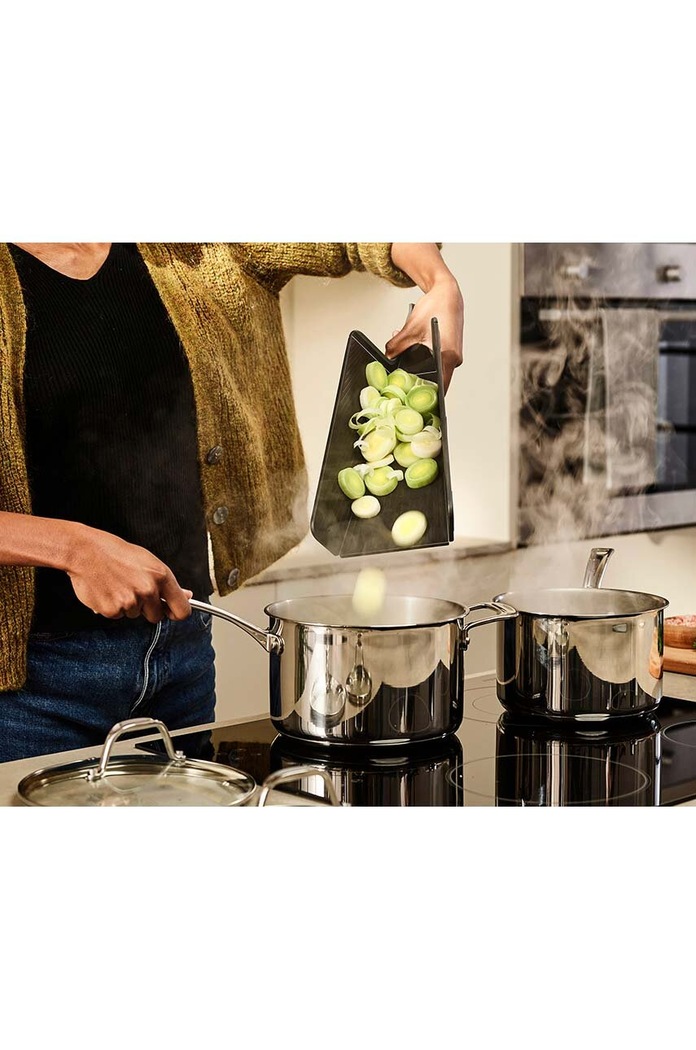 Дъска за рязане Joseph Joseph Chop2Pot™ Plus 60202