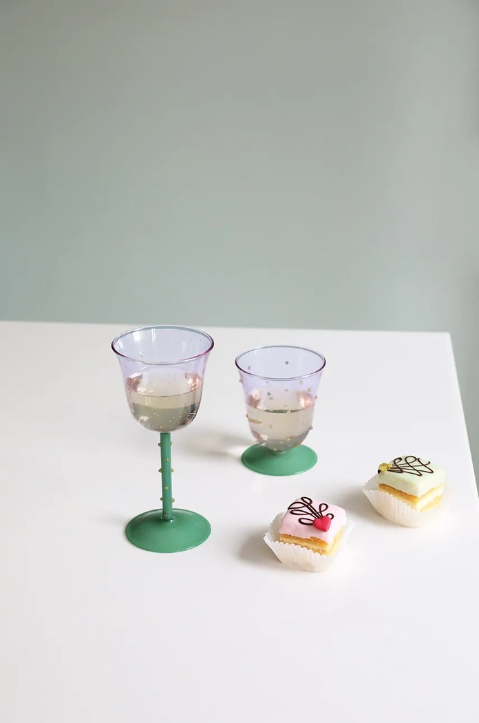 Komplet kozarcev za vino &k amsterdam glass dot purple 200 ml 2-pack 358.06 pisana AA00