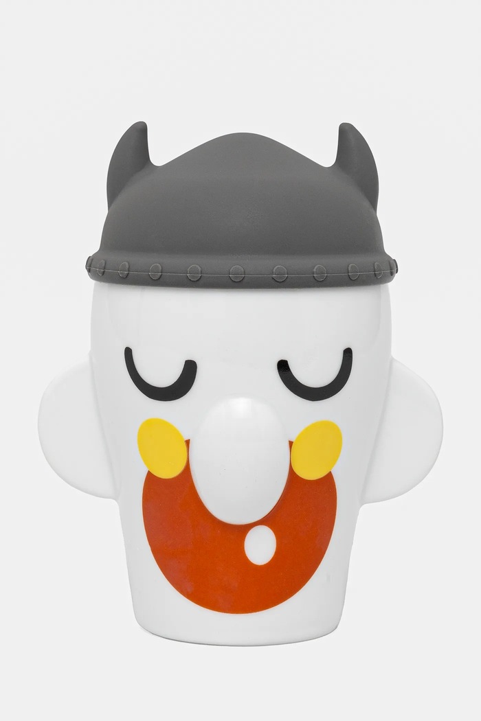 Чаша с капак PO: Wiking 200 ml бял P647