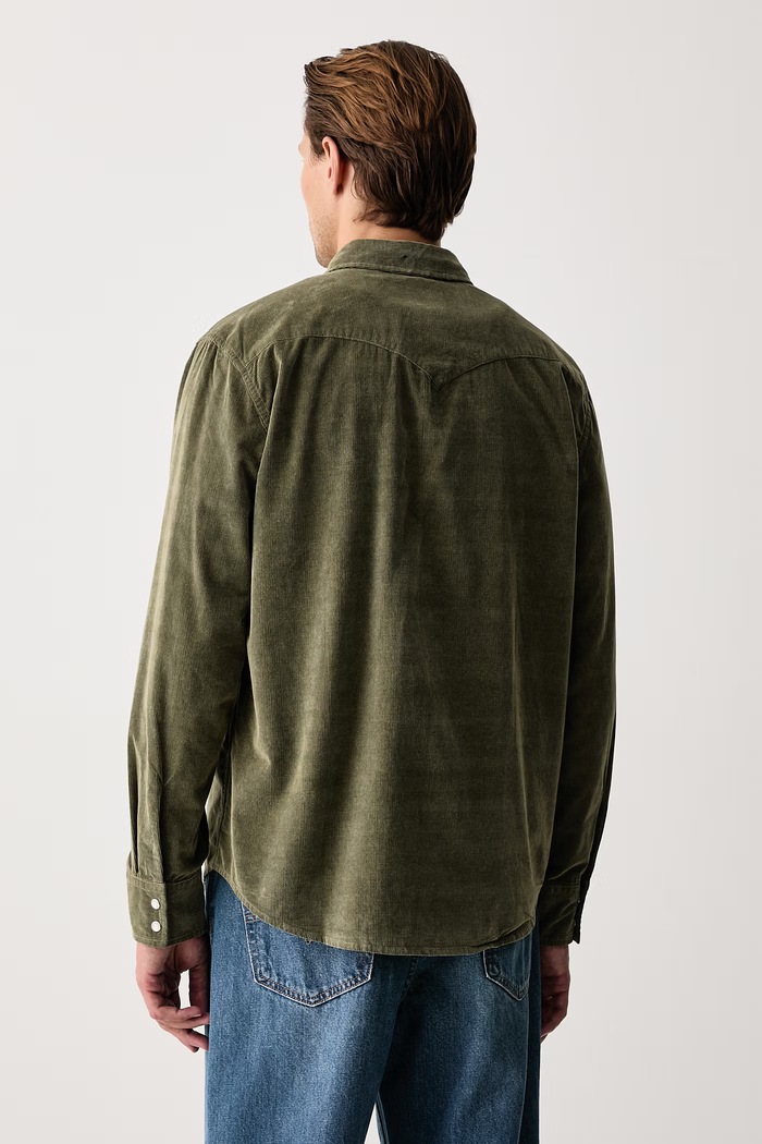 Abbigliamento Levi's Camicia da uomo in velluto a coste CLASSIC WESTERN STANDARD 85745 verde