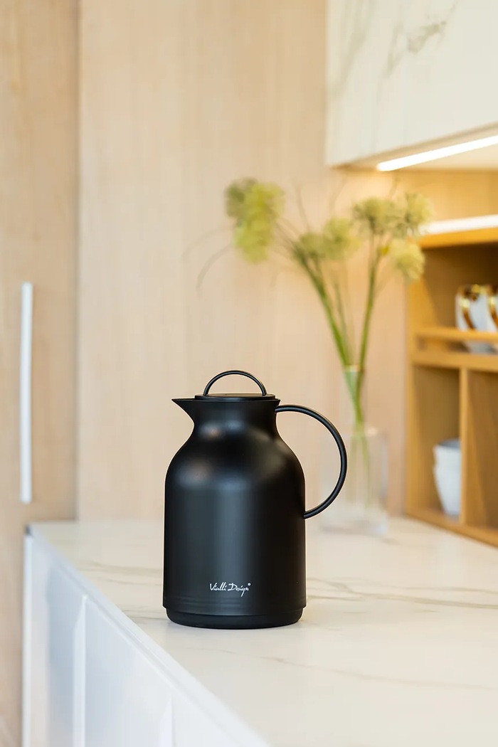 Termoska Vialli Design Amo 1 L 9248 vícebarevná AA00