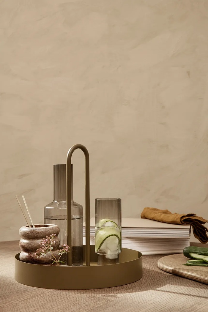 Графин ferm LIVING Ripple 1 L чёрный 100125112