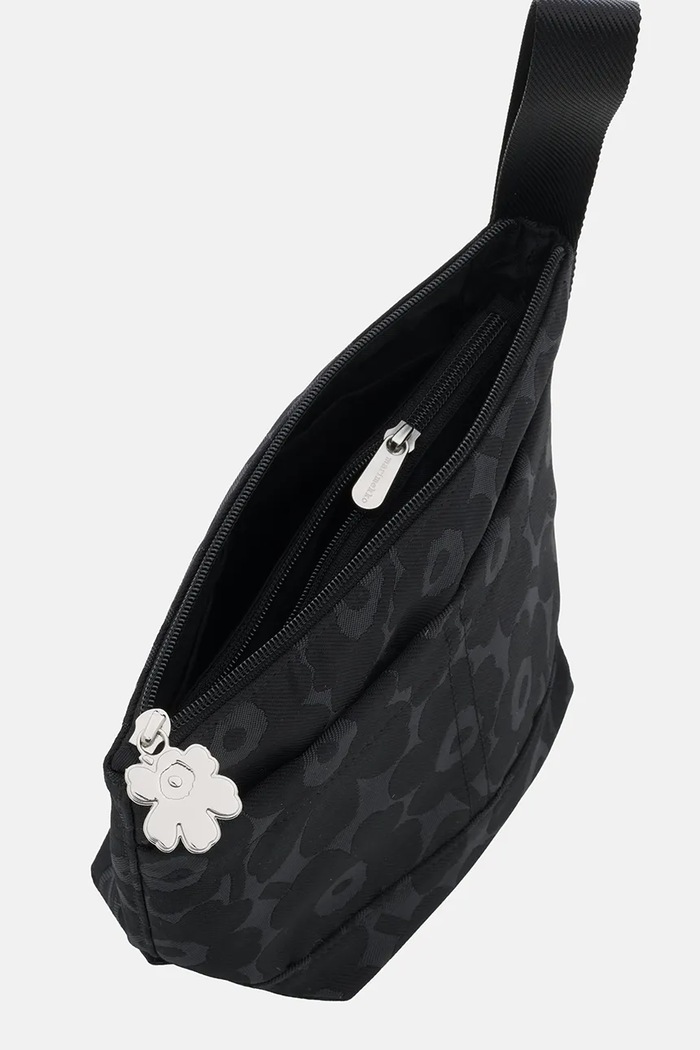Marimekko Kosmetyczka 25 x 20 x 10,5 cm 076362.990 czarny AA00