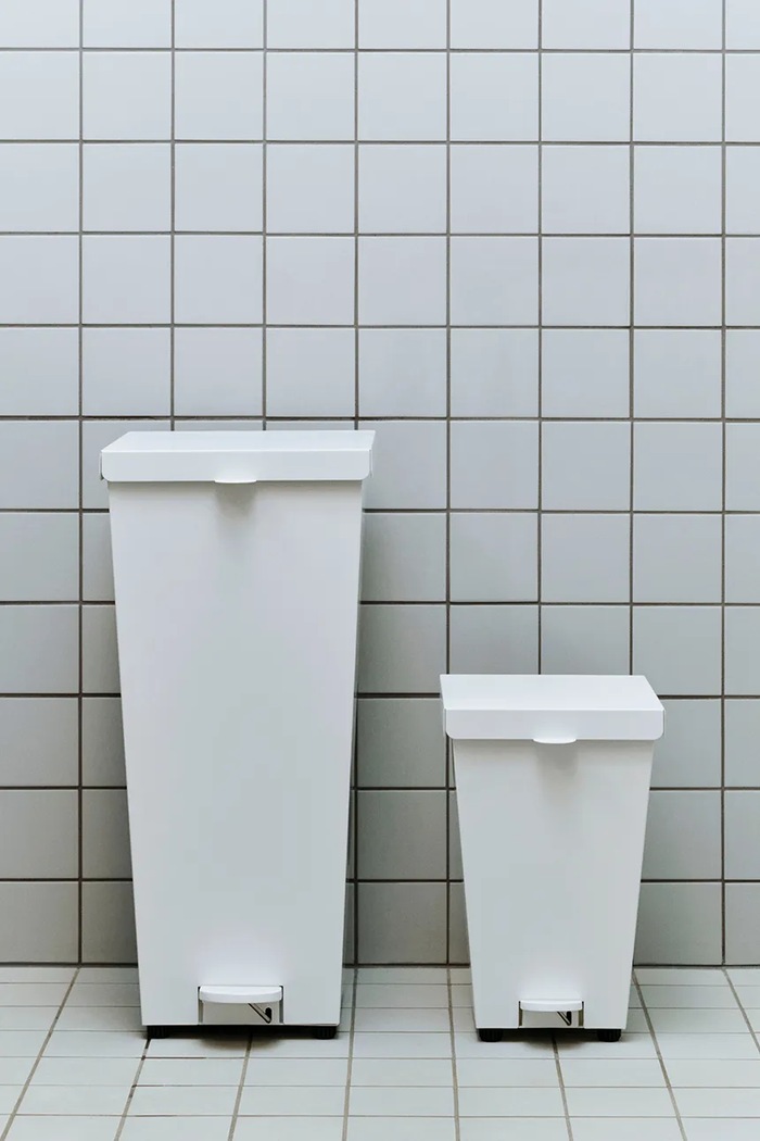 HAY cos de gunoi Loop Bin- 26 L/26,5 x 31,5 x 57 cm alb AF170.F286.AB77
