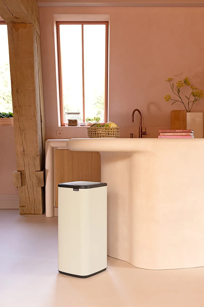 Κάδος σκουπιδιών Brabantia Bo Touch, 30 L 238222 μπεζ