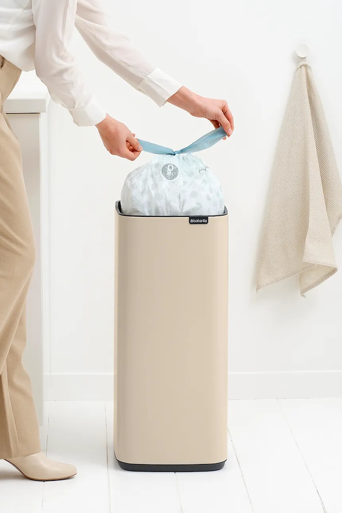 Κάδος σκουπιδιών Brabantia Bo Touch, 30 L 238222
