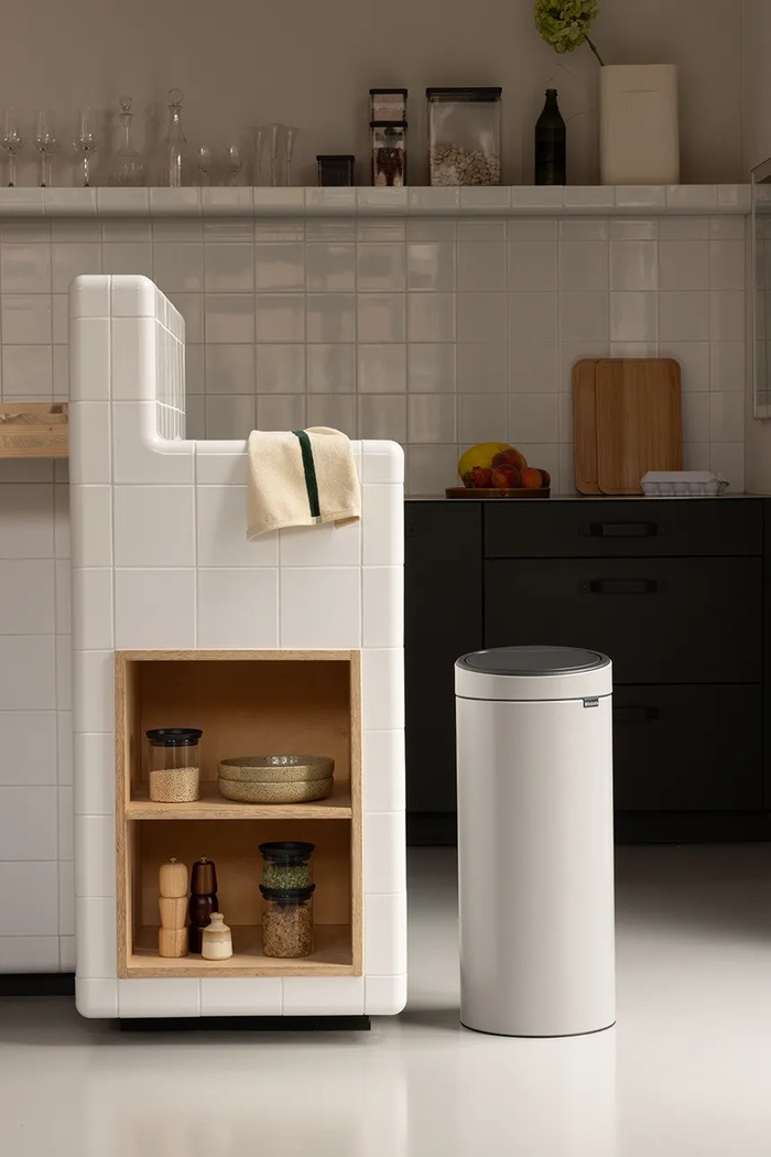 Brabantia κάδος απορριμμάτων από ατσάλι 30 l 254963 γκρί