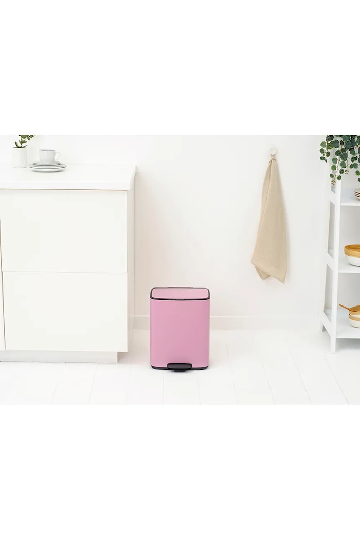Brabantia κάδος απορριμμάτων από βαμμένο χάλυβα με σκόνη 12 l 255380 ροζ