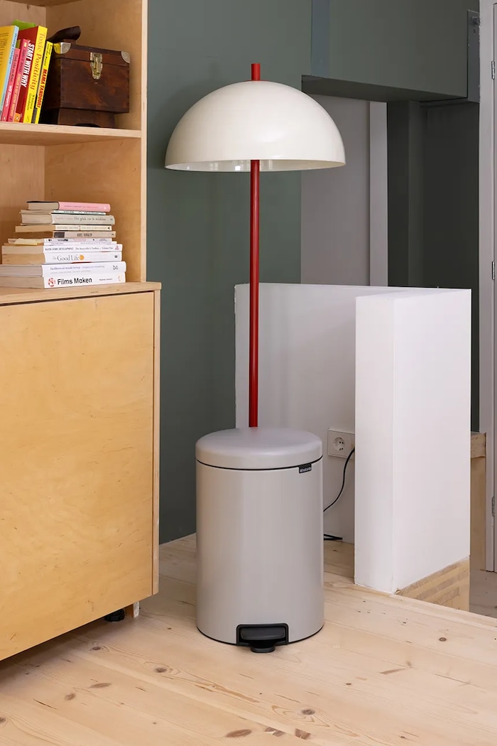Brabantia κάδος απορριμμάτων από ατσάλι 20 l 254406 γκρί