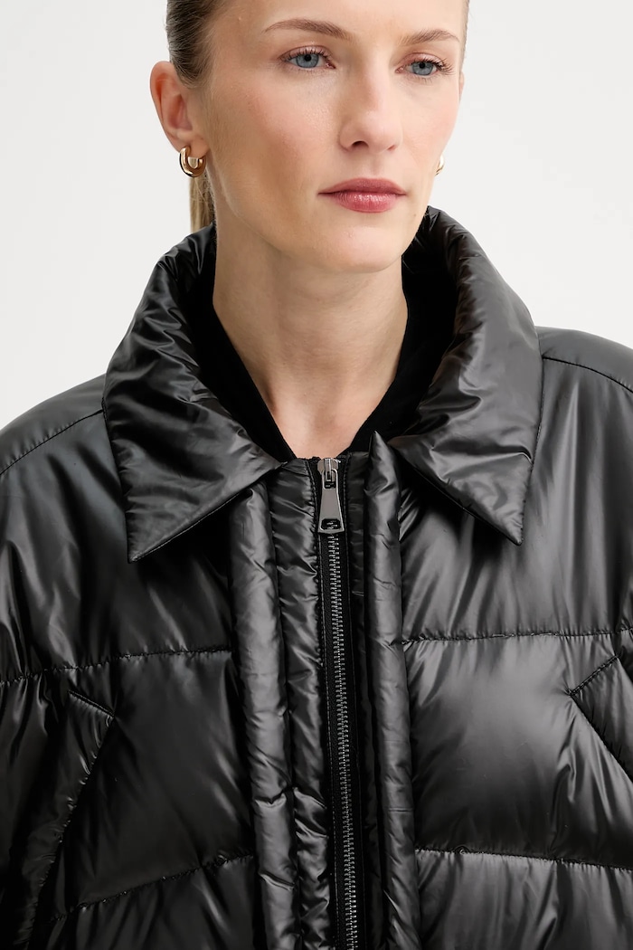 Пухено яке MMC STUDIO черен RODA.COAT