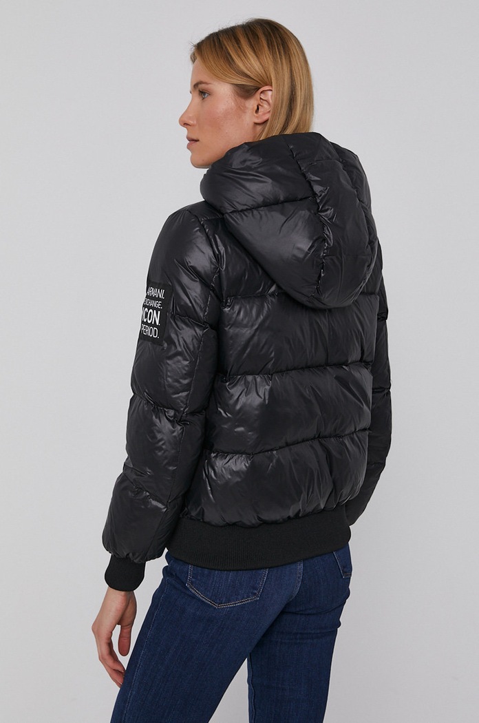 Odzież Armani Exchange Kurtka puchowa 8NYB40.YNYNZ.NOS 8NYB40.YNYNZ.NOS czarny