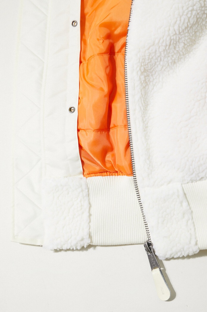 Куртка-бомбер Alpha Industries Ma-1 Teddy 108102.16