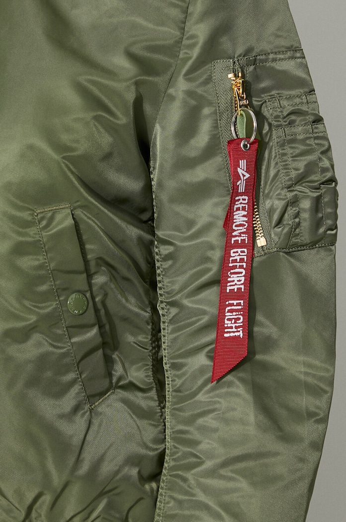 Alpha Industries bomber jacket MA-1 Hooded 126003.01