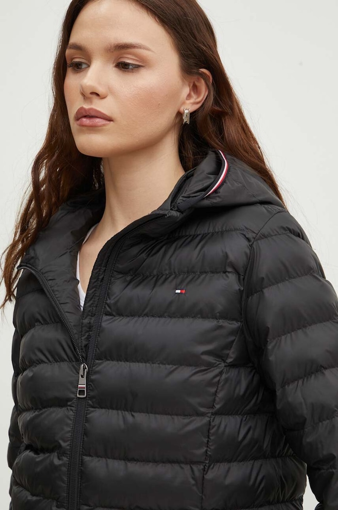 Bunda Tommy Hilfiger čierna WW0WW42046