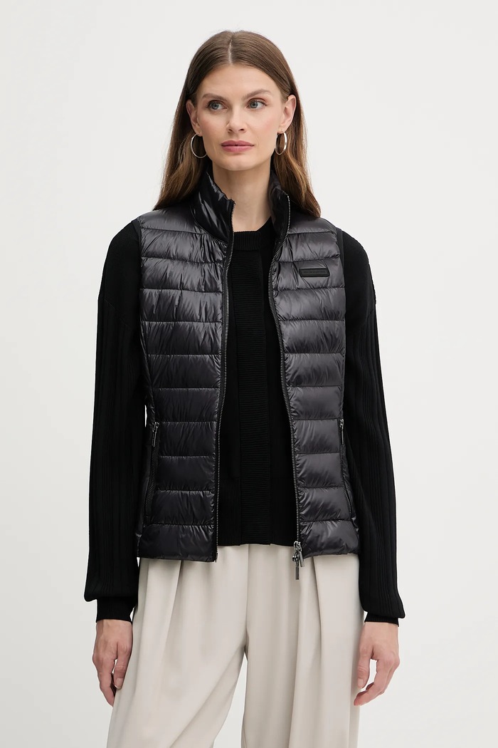 Пухен елек Armani Exchange черен XW001921.AF18757.NOS