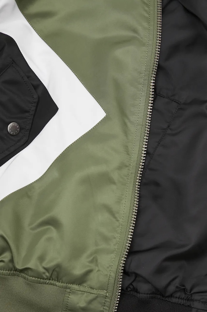 Яке бомбър с две лица Alpha Industries x Neil Barrett MA-1 106120 01 106120.01