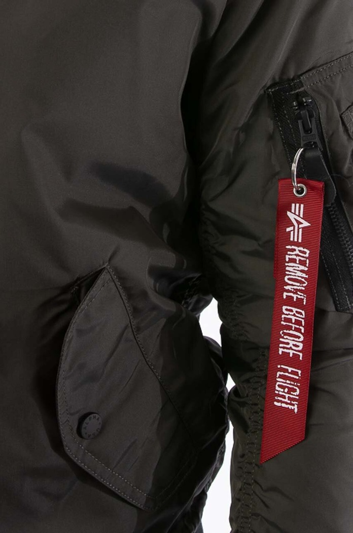 Bunda Alpha Industries 126101.136