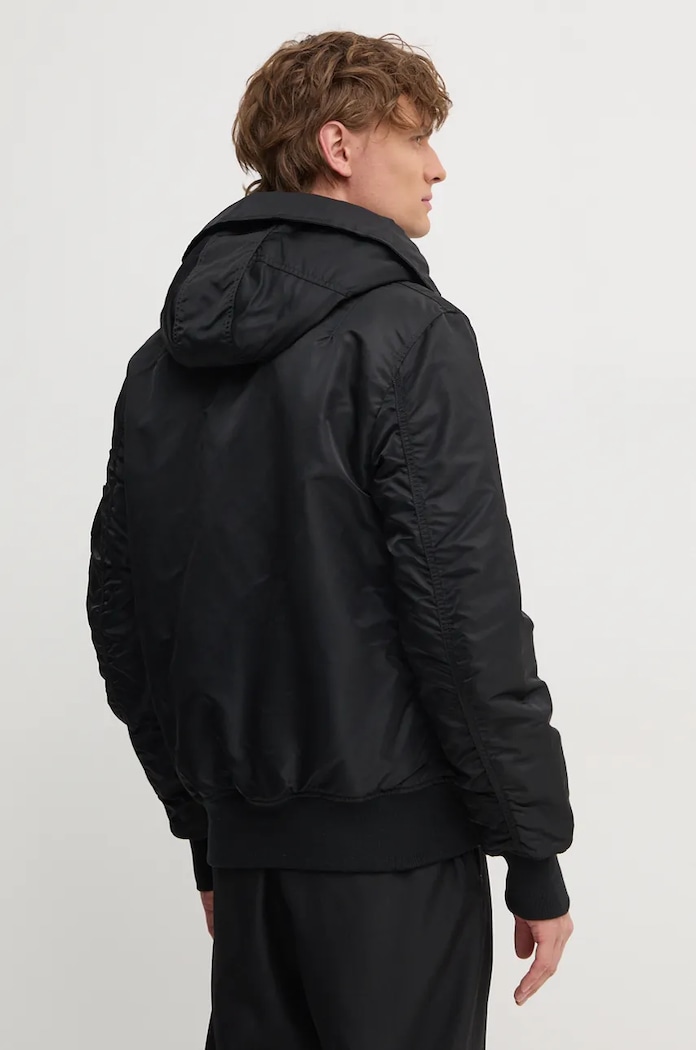 Ruházat Alpha Industries rövid kabát MA-1 Hooded 15814 3 158104.03 fekete