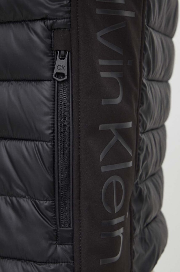 Αμάνικο μπουφάν Calvin Klein K10K108292.NOS μαύρο