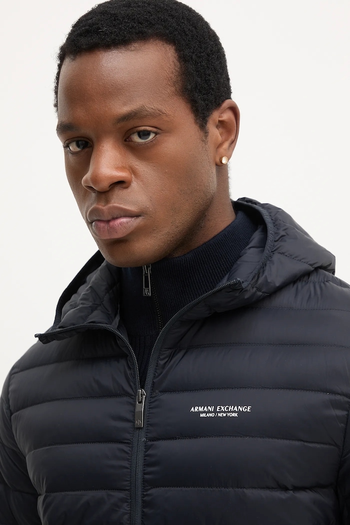 Péřová bunda Armani Exchange námořnická modř XM001577.AF16927.NOS
