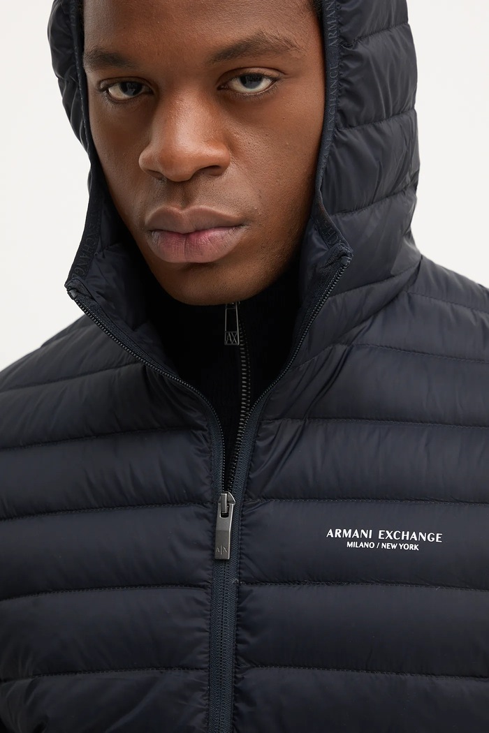 Péřová bunda Armani Exchange XM001577.AF16927.NOS námořnická modř