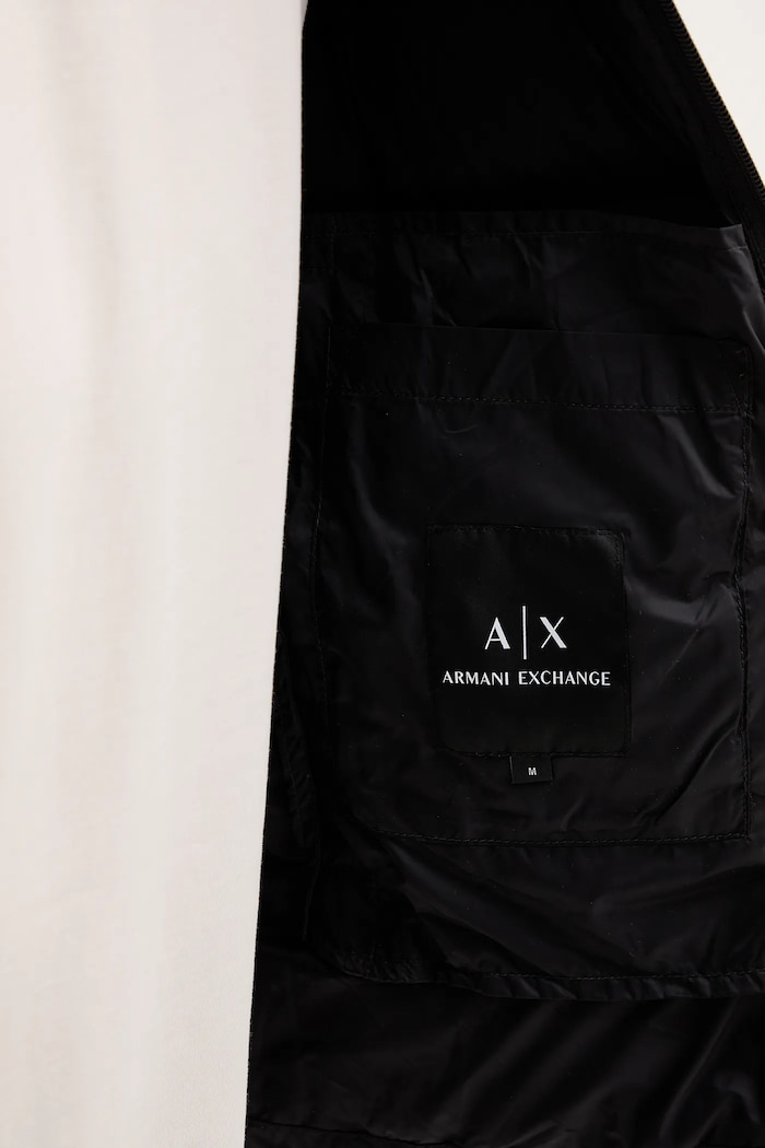 Пуховая куртка Armani Exchange XM001575.AF16927.NOS