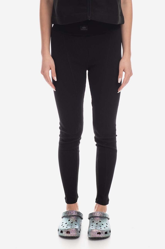 Odjeća Pamučne tajice Alpha Industries 136050.03 crna