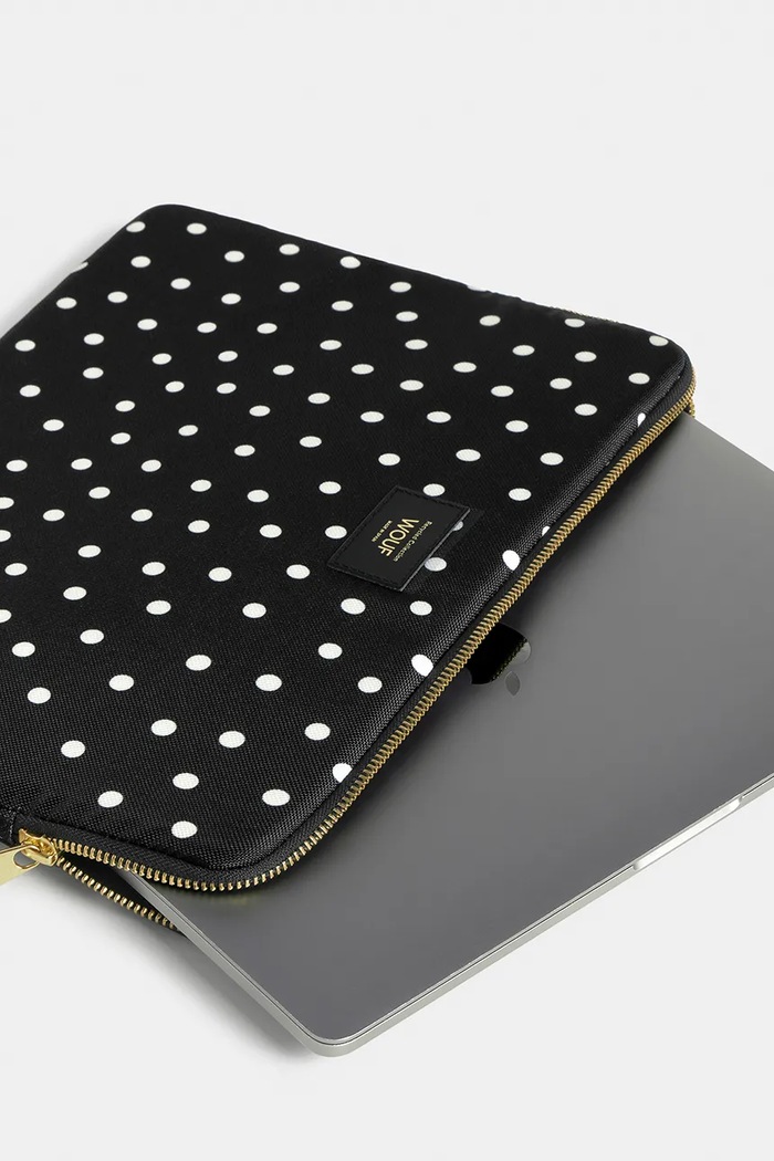 Lifestyle WOUF 13"/14" SS260040 černá