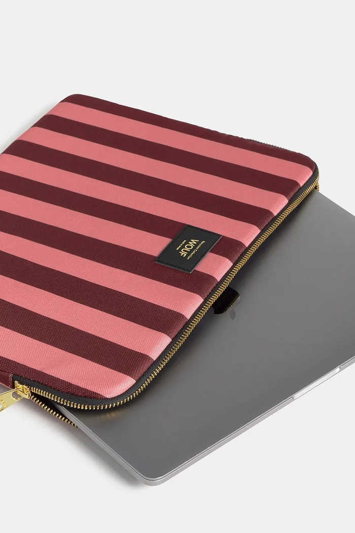 Lifestyle WOUF pokrowiec na laptopa Sophie 13"/14" SS260038 różowy
