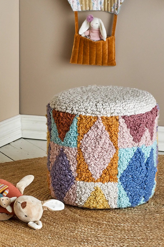 Living și dormitor Bloomingville Scaun de puf Miaki 82062384 multicolor
