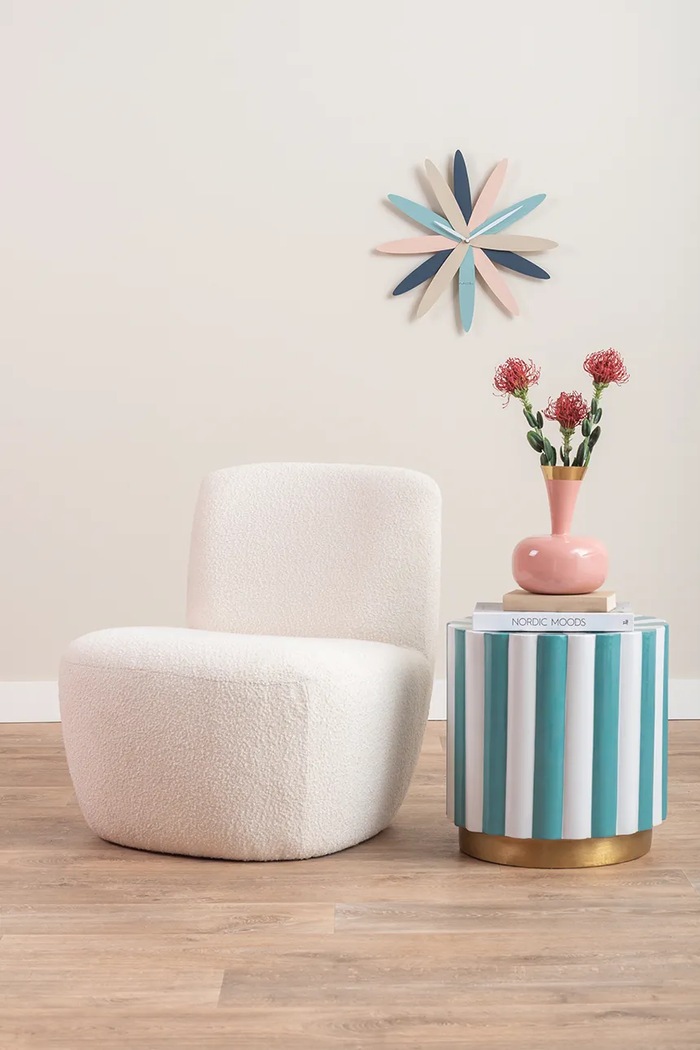 Salon i sypialnia Leitmotiv stołek Candy Swirl LM2212BL multicolor