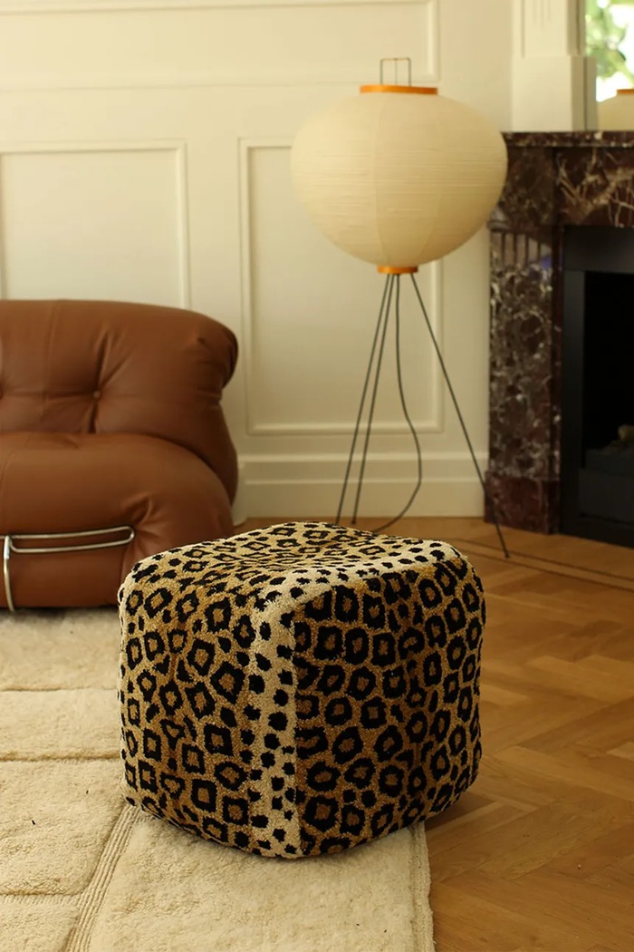 Living și dormitor Doing Goods scaun de puf Leopard 50 x 50 x 50 cm 1.40.15.005.700.3 multicolor