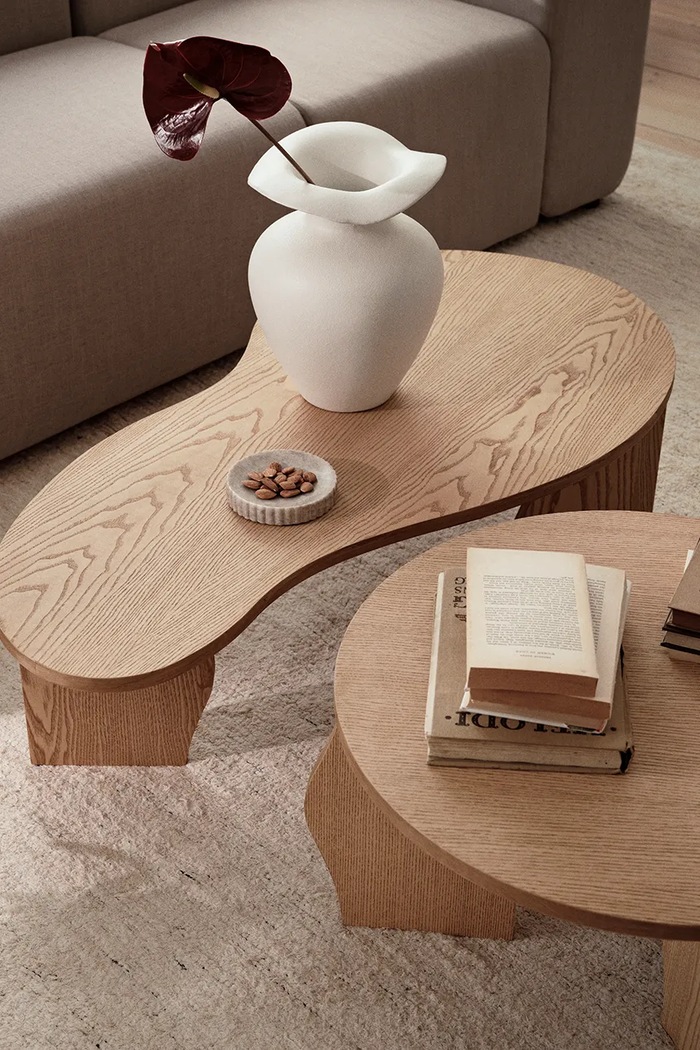 Broste Copenhagen Stolik kawowy z forniru jesionowego Brook 60 x 35 cm 31000341