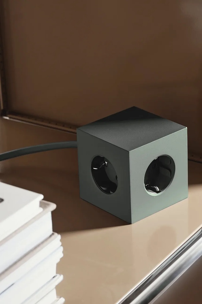 Magnetska kocka za punjenje Avolt Square 1, 3 m Oak Green zelena SQ1.EUFC30.30OG