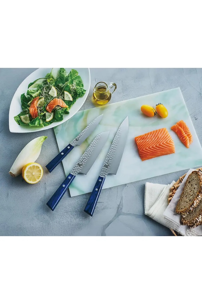 Kuchyňa a bar Kuchynský nôž Yaxell Santoku Blue Breeze 16,5 cm 34601 tmavomodrá