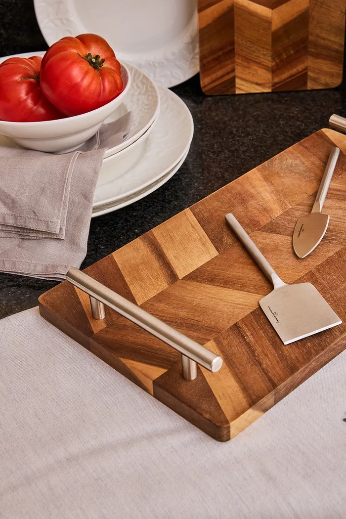 Tognana deska do serwowania z nożami z drewna bambusowego 35,5 x 20 cm SJ8TATF2909A brązowy