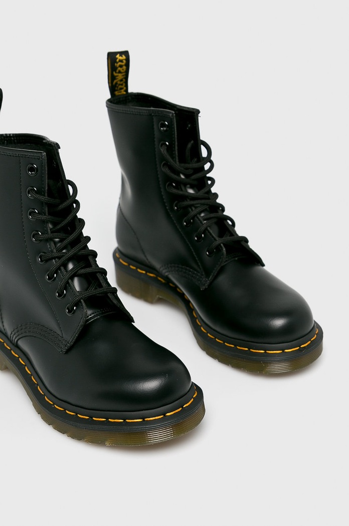 Dr. Martens - Botki 1460 W 11821006.1460.W czarny AA00