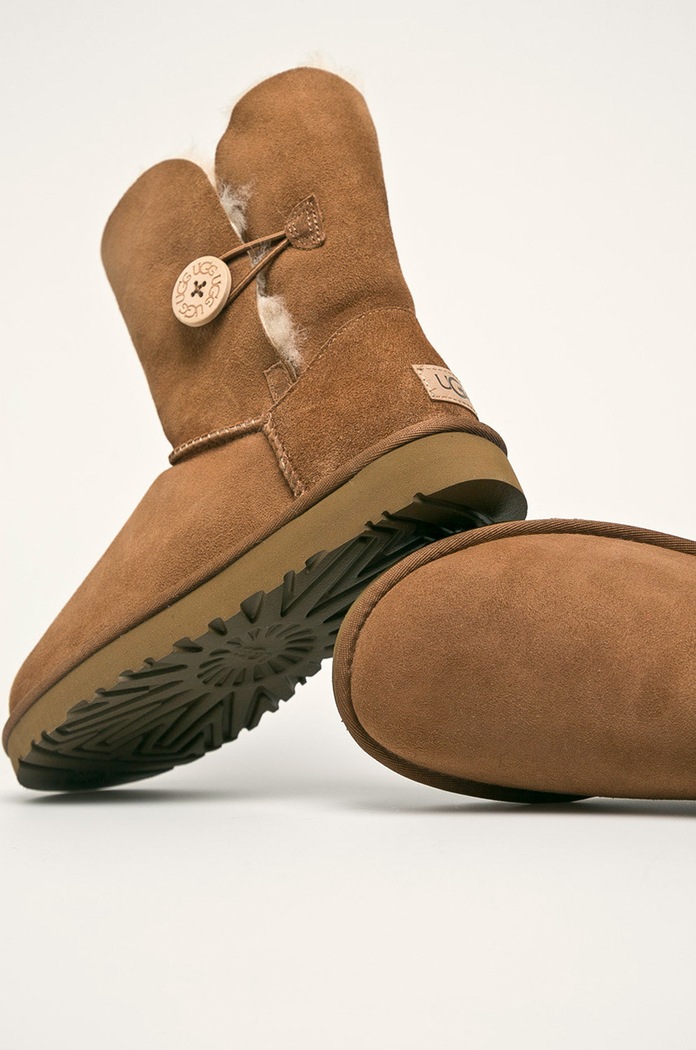 UGG - Μπότες W Bailey Button II 1016226.CHESNUT καφέ