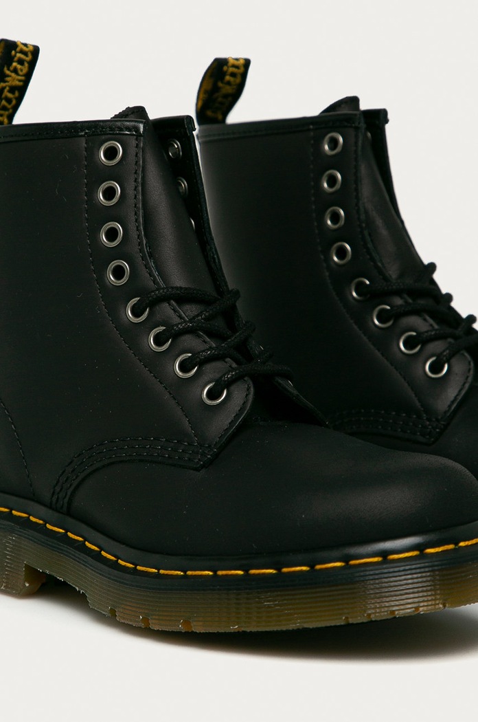 Dr. Martens - Kožené farmářky 1460 24039001.1460 černá