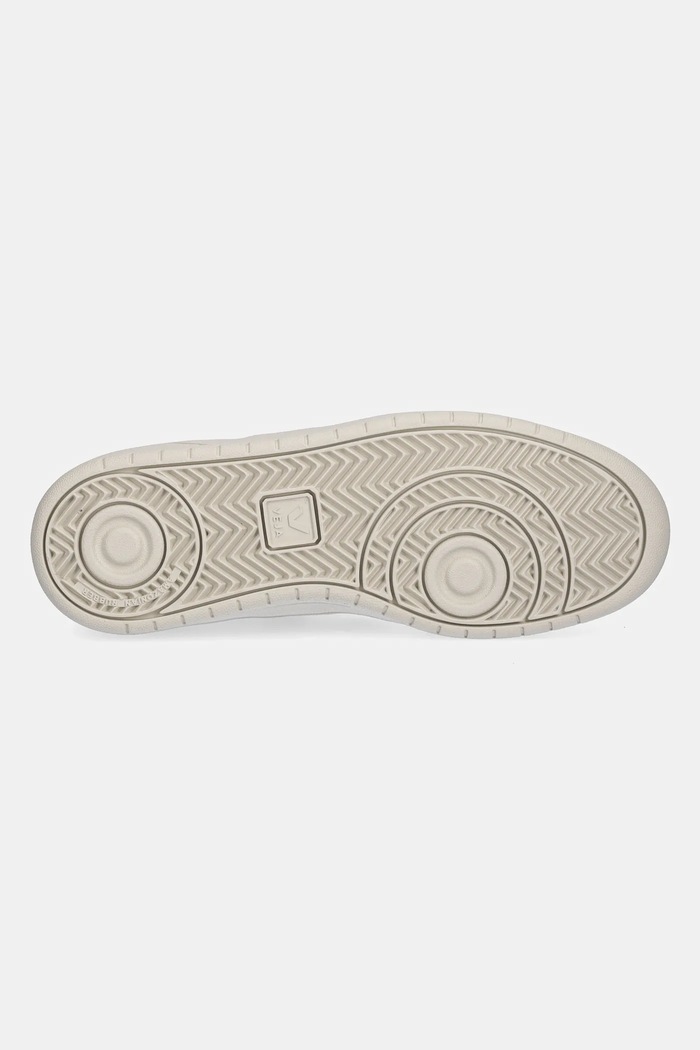 Veja sneakersy skórzane V-12 XD0202335A biały