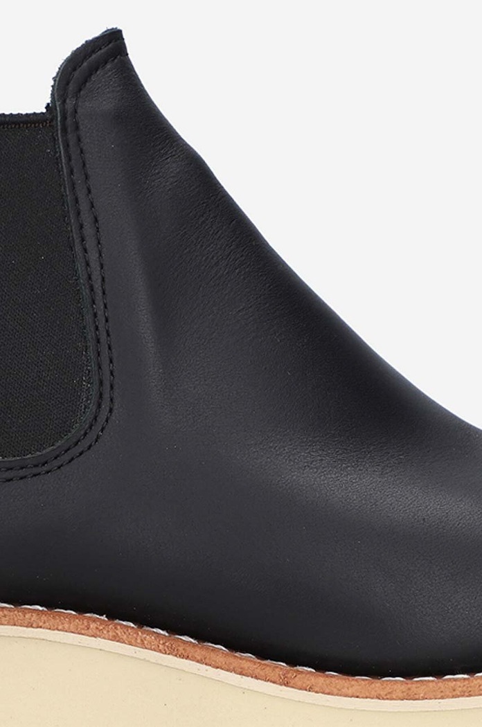 Red Wing leather chelsea boots 3444.Classic