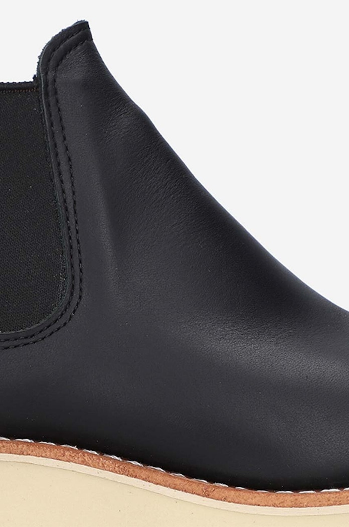 Red Wing leather chelsea boots 3444.Classic